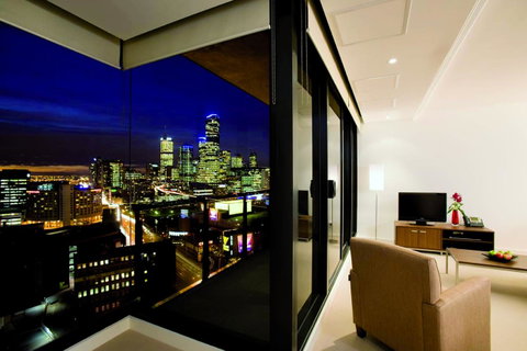 City Tempo - Whiteman St - Go Out 12