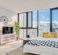 Cosmo Central Hotel Apartment - Go Out