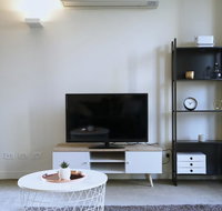 Modern/Spacious2BDR CBD FREE Carpark FREE Wifi - Go Out