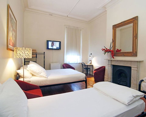 Hotel Claremont Guest House - Go Out 10