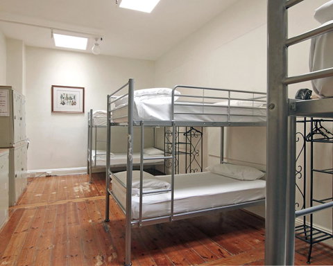 Hotel Claremont Guest House - Go Out 23