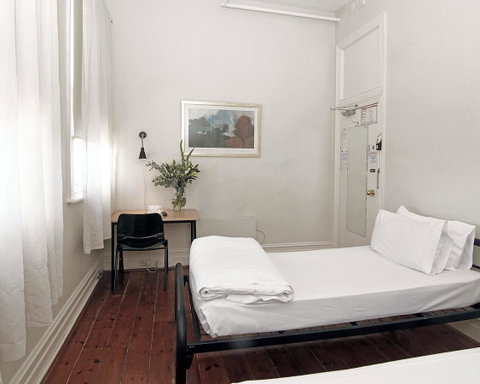 Hotel Claremont Guest House - Go Out 11