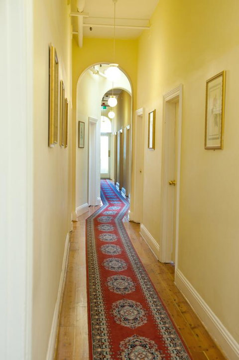 Hotel Claremont Guest House - Go Out 2