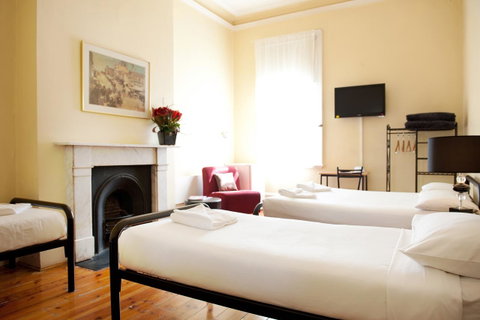 Hotel Claremont Guest House - Go Out 39
