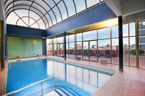 Mantra On The Park - Pubs and Clubs 0