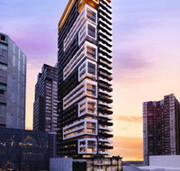 Oaks Southbank - Go Out
