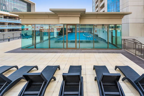 Mantra On Russell - Pubs and Clubs 26