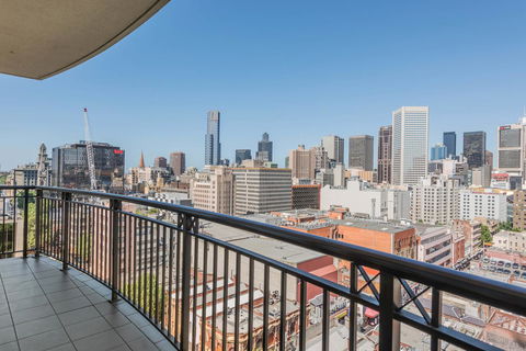 Mantra On Russell - Pubs and Clubs 31