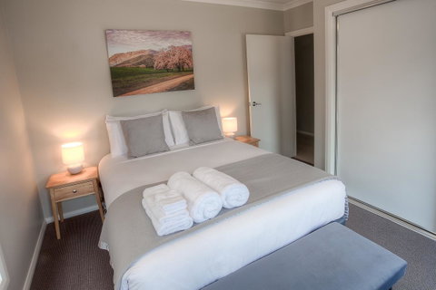 Luxury Abalina Cottages - Pubs and Clubs 11