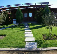 De'Vine Escape - Pubs and Clubs