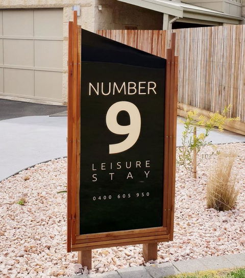 Number 9 Leisure Stay - Pubs and Clubs 2