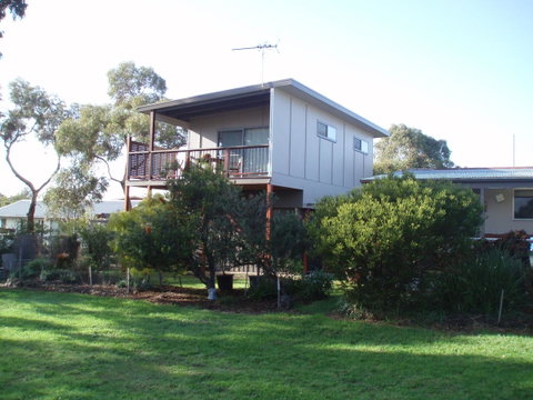 Aloha Ha Phillip Island - Pubs and Clubs 0