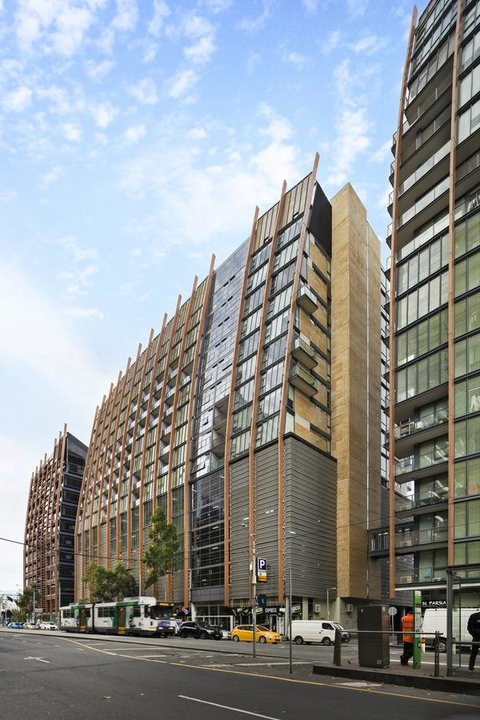 Viste Della Fortuna - Rejuvenate Stays - Pubs and Clubs 13