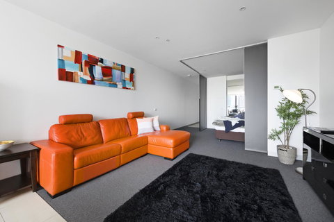 Viste Della Fortuna - Rejuvenate Stays - Pubs and Clubs 5