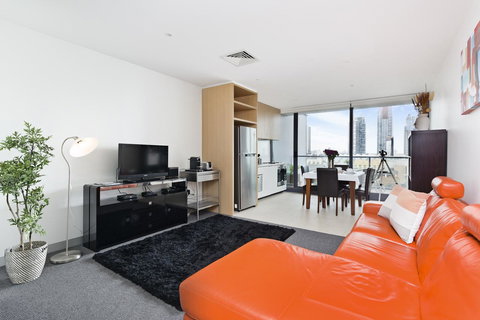 Viste Della Fortuna - Rejuvenate Stays - Pubs and Clubs 3