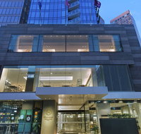 Sheraton Melbourne Hotel - Go Out