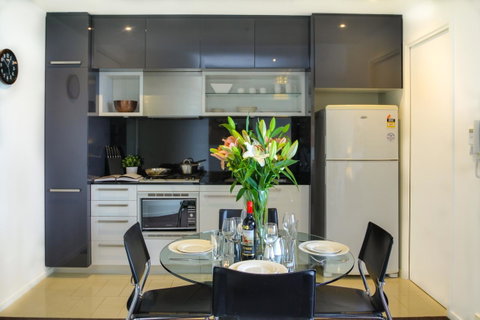 Southbank Apartments Eureka - Go Out 4