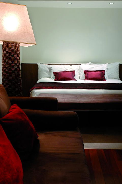 Rye Hotel By Nightcap Plus - Pubs and Clubs 18