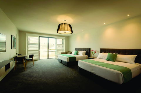 Rye Hotel By Nightcap Plus - Pubs and Clubs 1