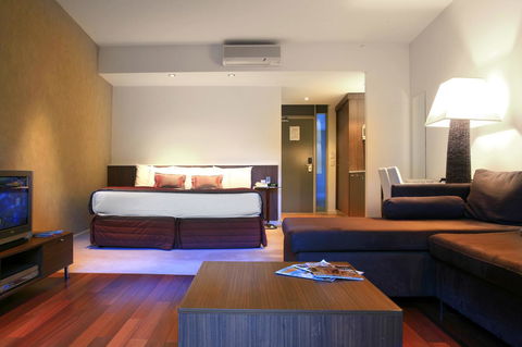 Rye Hotel By Nightcap Plus - Pubs and Clubs 17