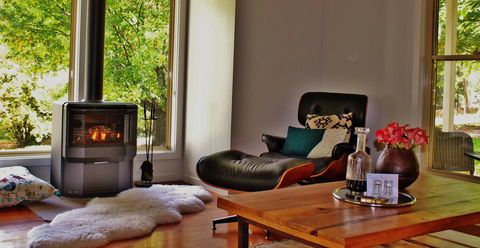 Abbys Cottages Bright - Pubs and Clubs 10