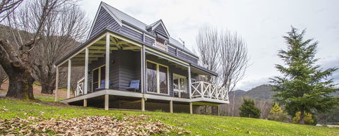 Abbys Cottages Bright - Pubs and Clubs 30