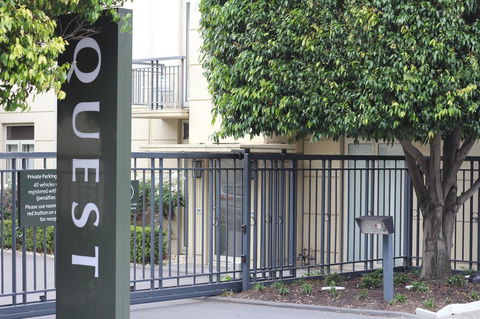 Quest Prahran - Pubs and Clubs 11