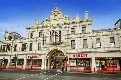 Quest Prahran - Pubs and Clubs 8