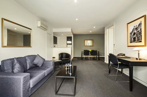 Quest Prahran - Pubs and Clubs 4