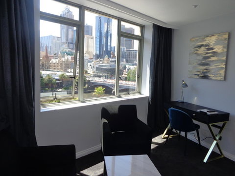 PrivateStudio In Quay West Building - Go Out 2