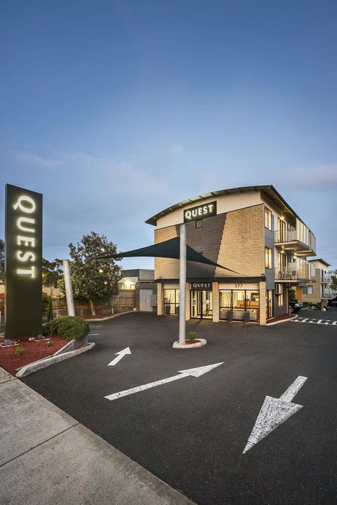 Quest Frankston - Pubs and Clubs 0