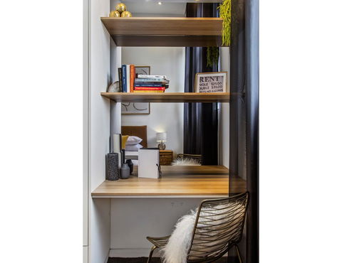 Ultimate Luxury Penthouse From The Block - Pubs and Clubs 4