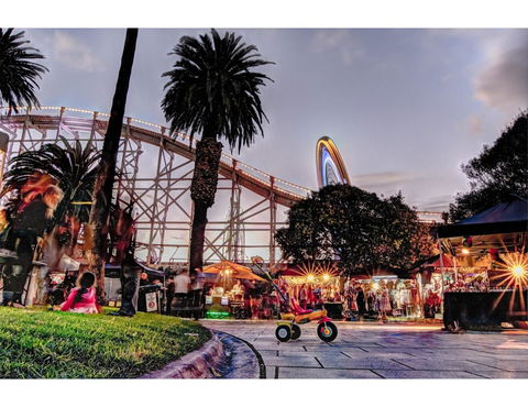 Ultimate Luxury Penthouse From The Block - Pubs and Clubs 28