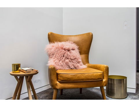 Ultimate Luxury Penthouse From The Block - Pubs and Clubs 9