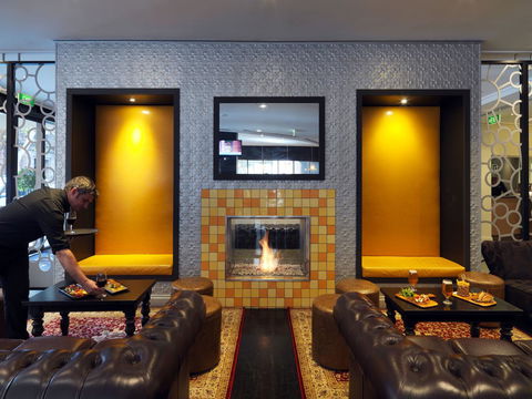 Mantra On Little Bourke - Pubs and Clubs 4