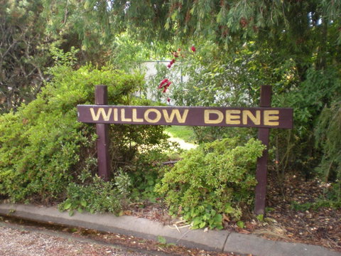Willow Dene Holiday Apartments - Pubs and Clubs 19
