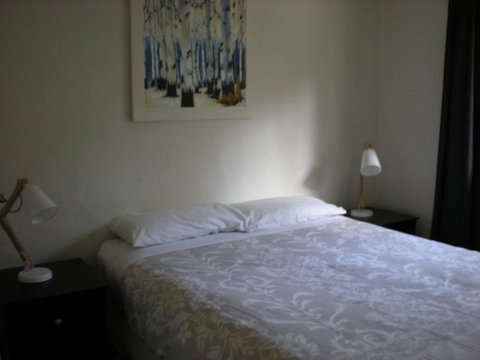 Willow Dene Holiday Apartments - Pubs and Clubs 23