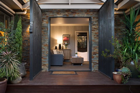 East Street Daylesford - Go Out 6