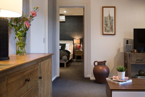 East Street Daylesford - Go Out 9