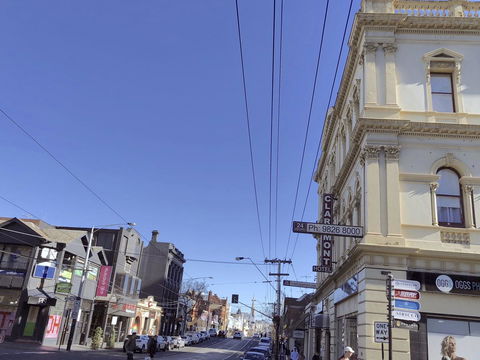 Pride Manor South Yarra - Pubs and Clubs 22