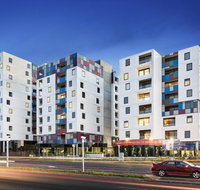 Melbourne Knox Central Apartment Hotel - Pubs and Clubs
