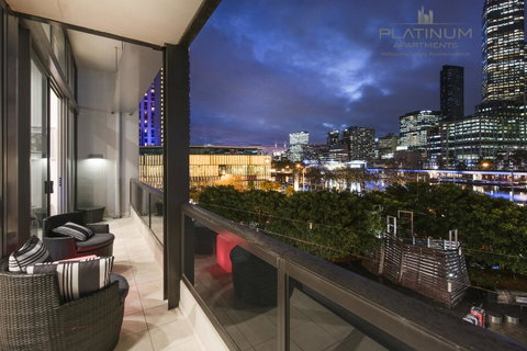 Platinum Luxury Stays At Freshwater Place - Go Out 23