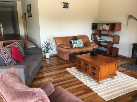 Apostle Hideaway - Central Port Campbell - Pubs and Clubs 6