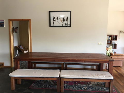 Apostle Hideaway - Central Port Campbell - Pubs and Clubs 5