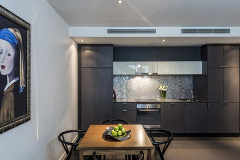 Apartments @ 133 City - Go Out 19