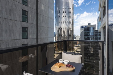 Apartments @ 133 City - Go Out 11