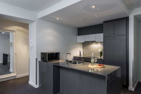 Apartments @ 133 City - Go Out 8