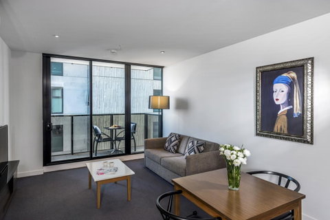 Apartments @ 133 City - Go Out 7