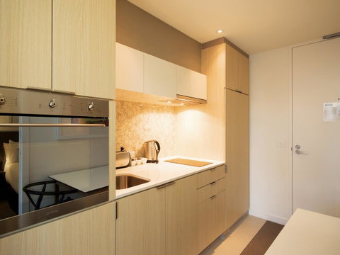 Apartments @ 133 City - Go Out 12