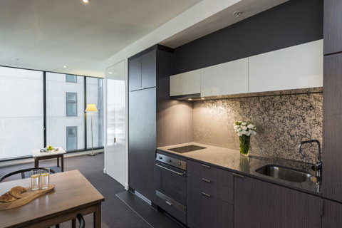 Apartments @ 133 City - Go Out 10